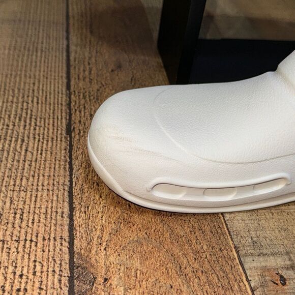 Crocs Specialist Work Clog White 10073-100 Men's Size men’s 8 women’s 10 - Picture 5 of 10